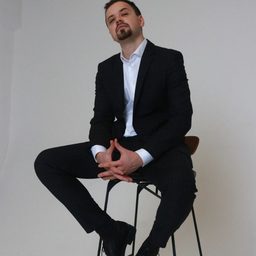 Anton Gromov